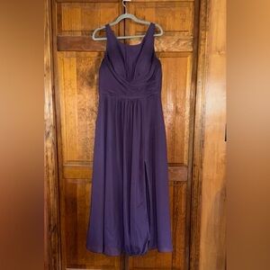 Purple full length dress with slit and pockets!